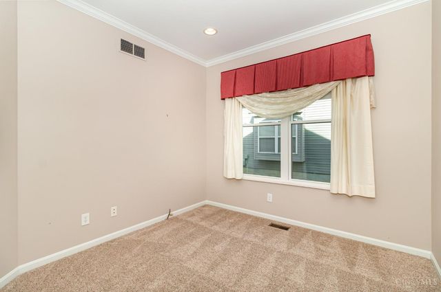 8018 Jeannes Creek Lane, West Chester, OH 45069