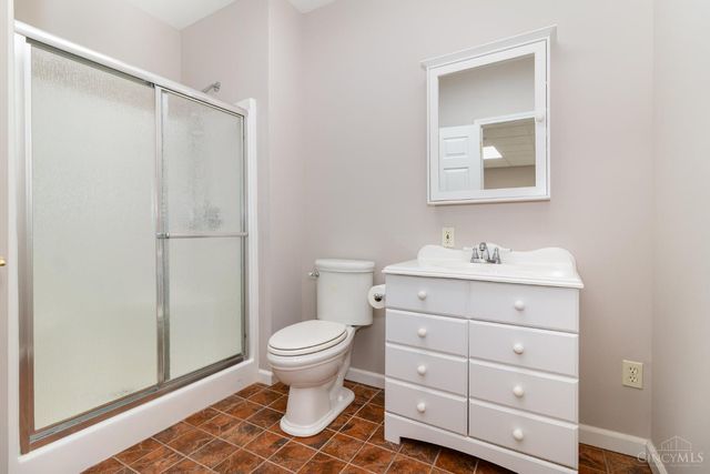 8018 Jeannes Creek Lane, West Chester, OH 45069