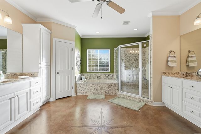 2121 DONHAM, Bauxite, AR 72011