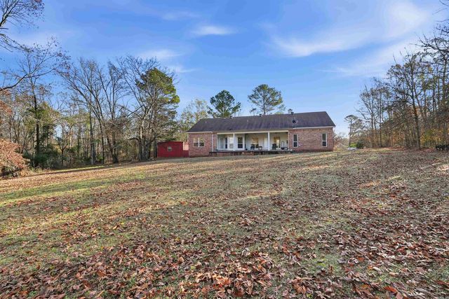 2121 DONHAM, Bauxite, AR 72011