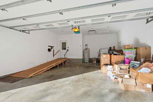 2121 DONHAM, Bauxite, AR 72011