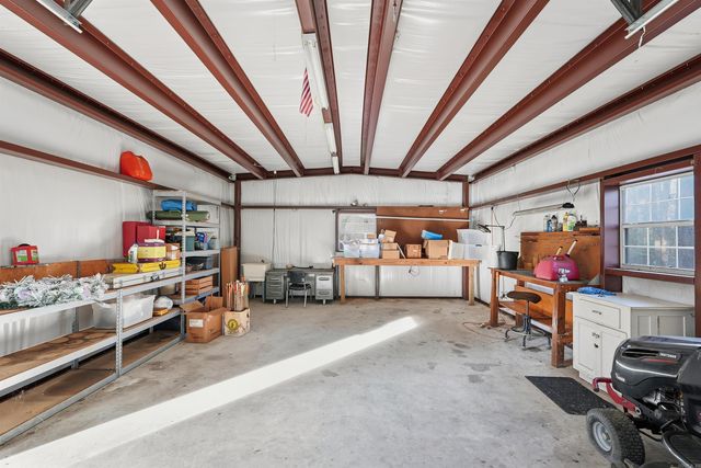 2121 DONHAM, Bauxite, AR 72011