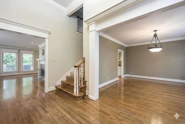 6 Frecourt Lane, Little Rock, AR 72223