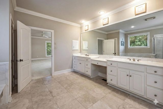 6 Frecourt Lane, Little Rock, AR 72223