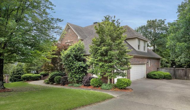 6 Frecourt Lane, Little Rock, AR 72223