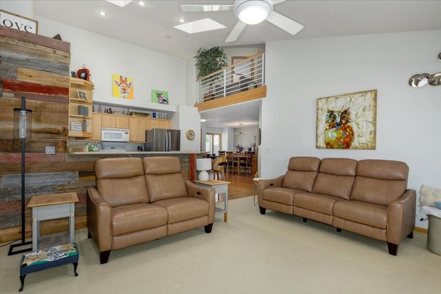 5030 Cleburne Court, Pleasant Hill, IA 50327