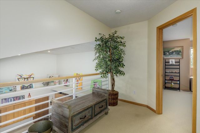 5030 Cleburne Court, Pleasant Hill, IA 50327