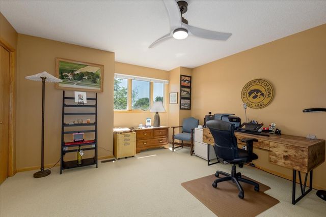 5030 Cleburne Court, Pleasant Hill, IA 50327