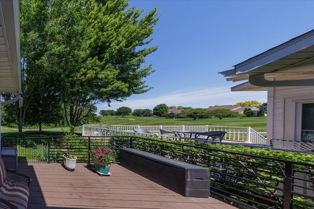 5030 Cleburne Court, Pleasant Hill, IA 50327