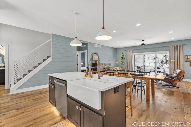 312 48th Avenue, Zeeland, MI 49464