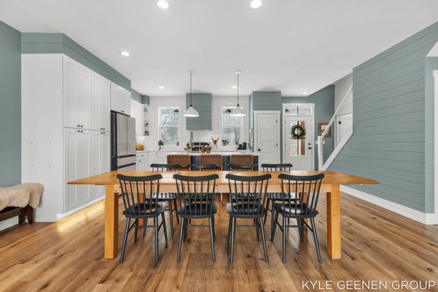 312 48th Avenue, Zeeland, MI 49464