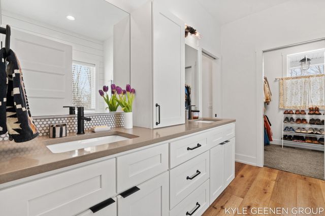 312 48th Avenue, Zeeland, MI 49464