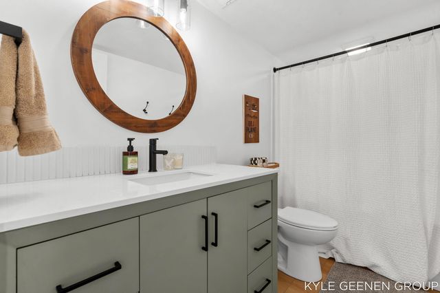 312 48th Avenue, Zeeland, MI 49464