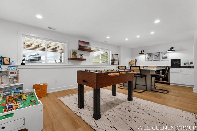 312 48th Avenue, Zeeland, MI 49464