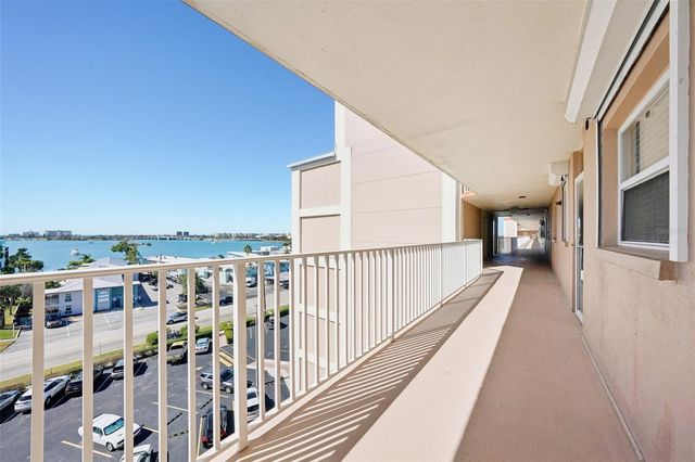 1847 SHORE DRIVE S 711, South Pasadena, FL 33707