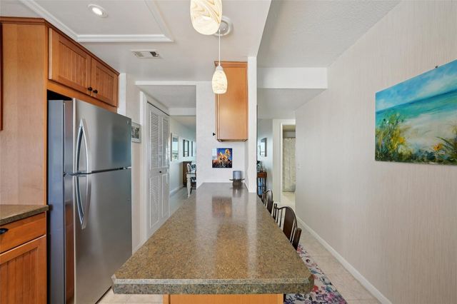 1847 SHORE DRIVE S 711, South Pasadena, FL 33707