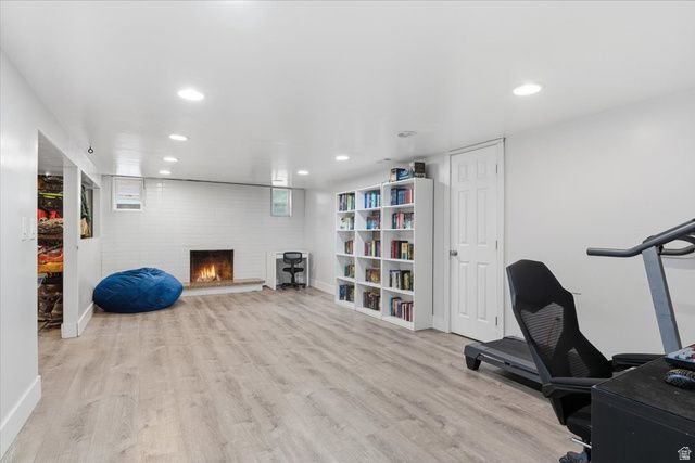 8372 W MYRON AVE, Magna, UT 84044