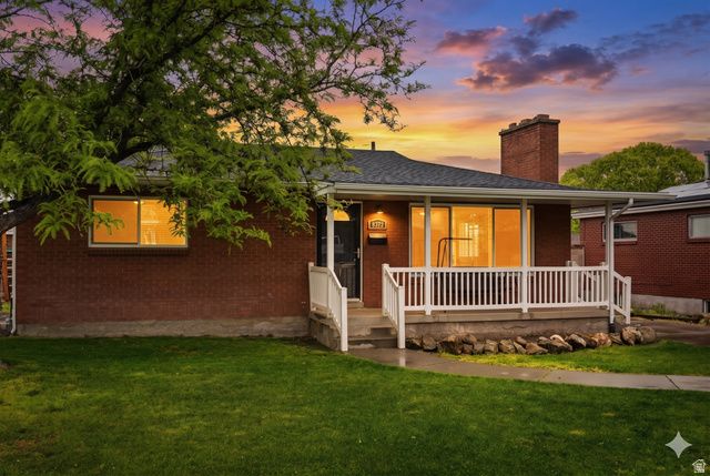 8372 W MYRON AVE, Magna, UT 84044