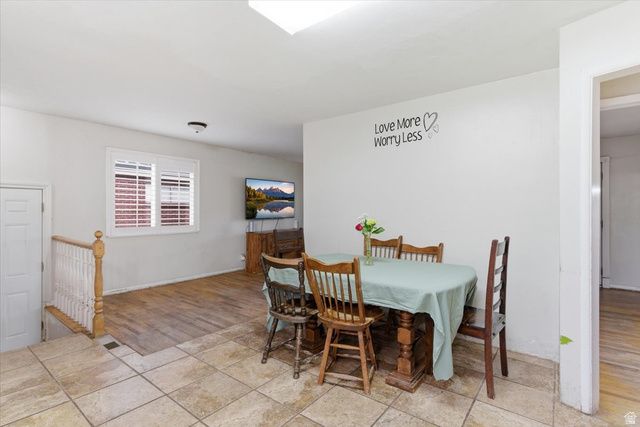 8372 W MYRON AVE, Magna, UT 84044