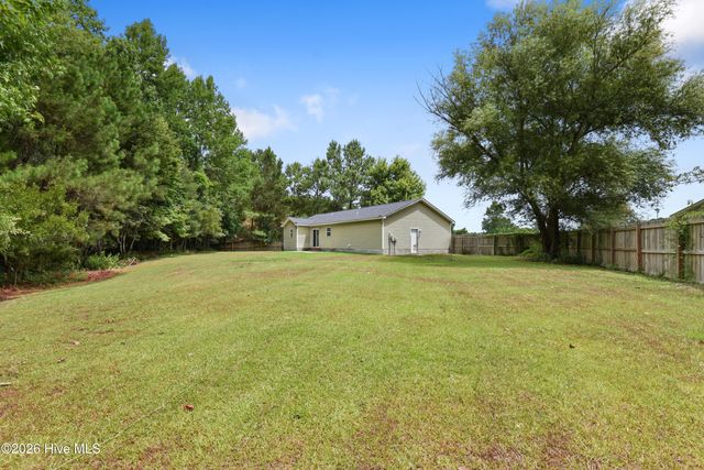 509 Hay Baler Court, Sneads Ferry, NC 28460