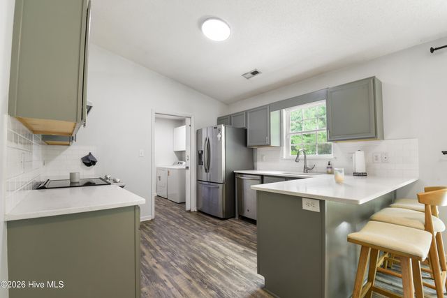 509 Hay Baler Court, Sneads Ferry, NC 28460