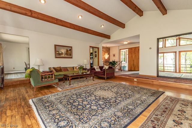 6811 Drexel Drive, Seven Hills, OH 44131