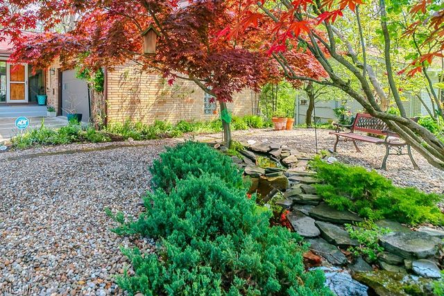 6811 Drexel Drive, Seven Hills, OH 44131