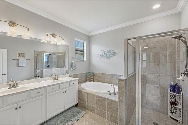 11408 AUTUMN LEAF WAY, Bradenton, FL 34212