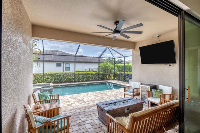 11408 AUTUMN LEAF WAY, Bradenton, FL 34212