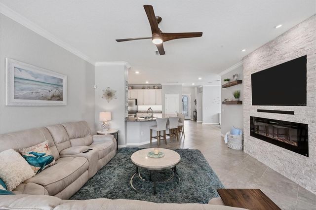 11408 AUTUMN LEAF WAY, Bradenton, FL 34212