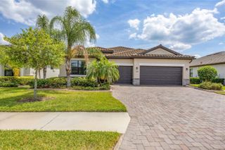 11408 AUTUMN LEAF WAY, Bradenton, FL 34212
