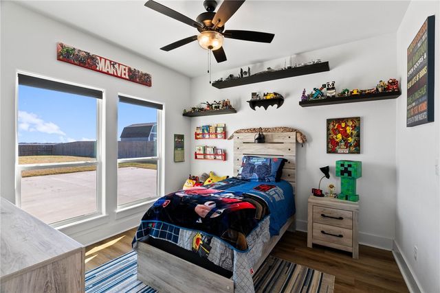 2474 Pegasus Dr, Corpus Christi, TX 78415