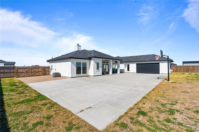 2474 Pegasus Dr, Corpus Christi, TX 78415