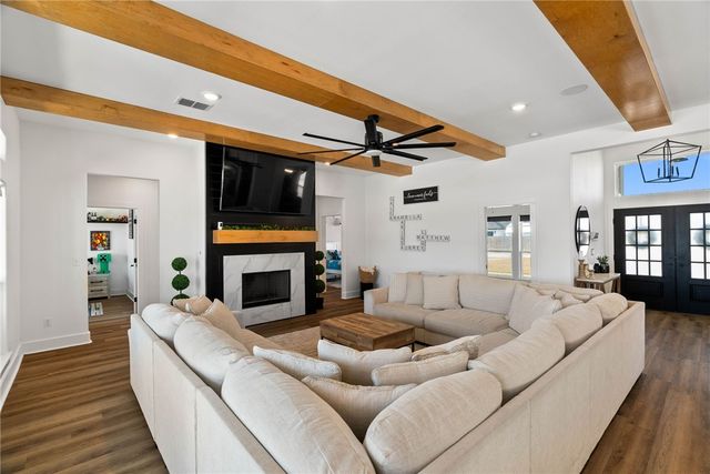 2474 Pegasus Dr, Corpus Christi, TX 78415