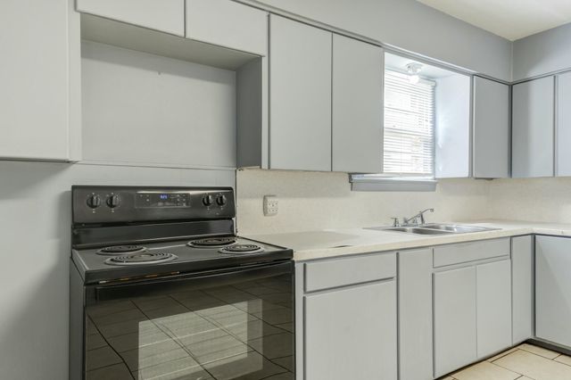 3013 45th Street, Lubbock, TX 79413