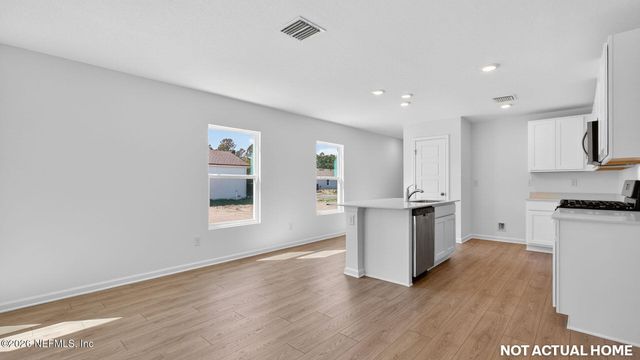 5337 WHITE GROVE Lane, Jacksonville, FL 32219