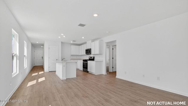 5337 WHITE GROVE Lane, Jacksonville, FL 32219