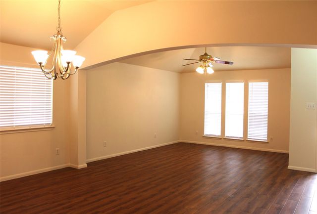 16014 Clayton Green Drive, Houston, TX 77082