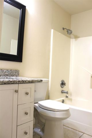 16014 Clayton Green Drive, Houston, TX 77082