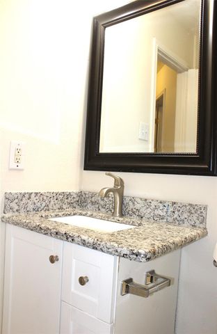 16014 Clayton Green Drive, Houston, TX 77082