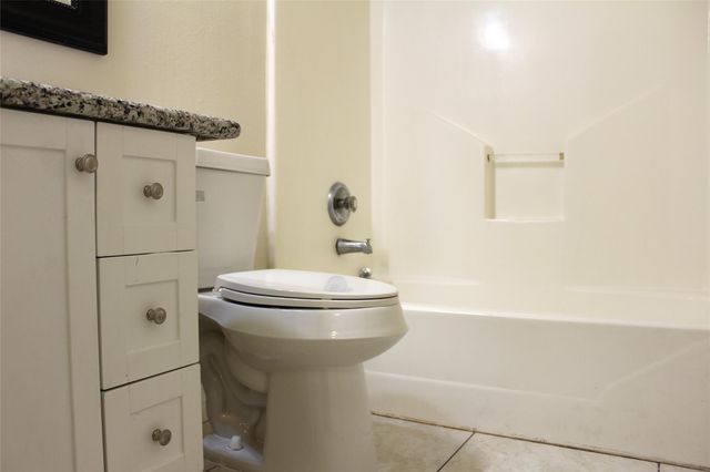 16014 Clayton Green Drive, Houston, TX 77082