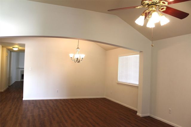 16014 Clayton Green Drive, Houston, TX 77082