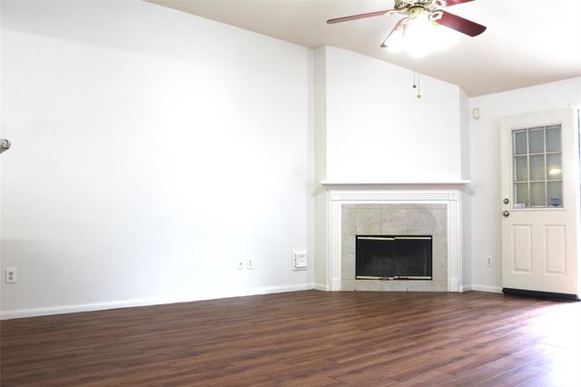 16014 Clayton Green Drive, Houston, TX 77082