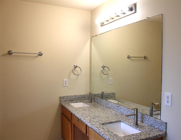 16014 Clayton Green Drive, Houston, TX 77082