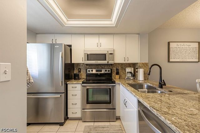 8180 Summerlin Village CIR 708, Fort Myers, FL 33919