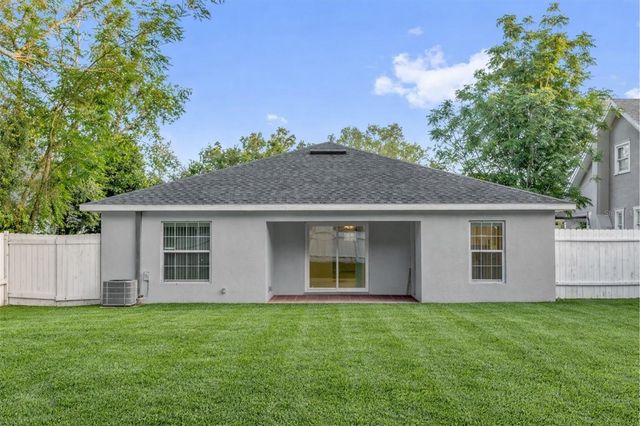 319 AVENUE A NE, Winter Haven, FL 33881