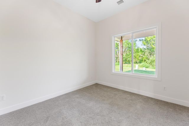 1208 Stutzman St., Halstead, KS 67056