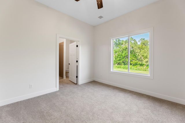 1208 Stutzman St., Halstead, KS 67056