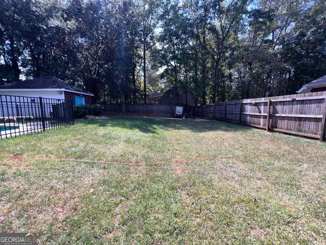 104 26th Avenue, Lanett, AL 36863