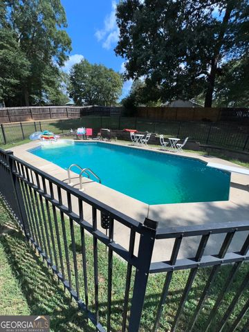 104 26th Avenue, Lanett, AL 36863